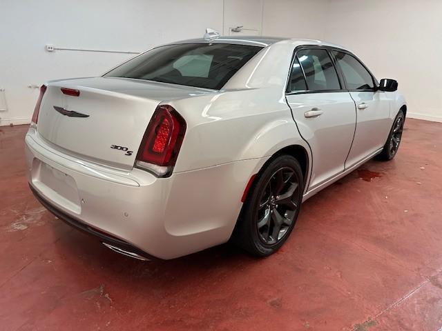 used 2021 Chrysler 300 car, priced at $19,495