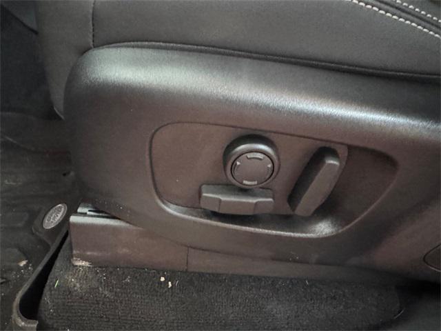 used 2023 Land Rover Discovery car, priced at $39,495
