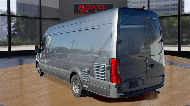used 2022 Mercedes-Benz Sprinter 4500 car, priced at $52,995