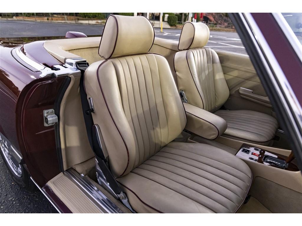 used 1987 Mercedes-Benz 560SL car