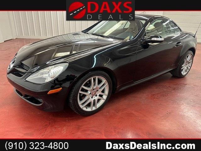 used 2007 Mercedes-Benz SLK-Class car, priced at $12,995