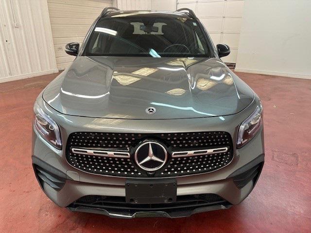 used 2022 Mercedes-Benz GLB 250 car, priced at $30,995