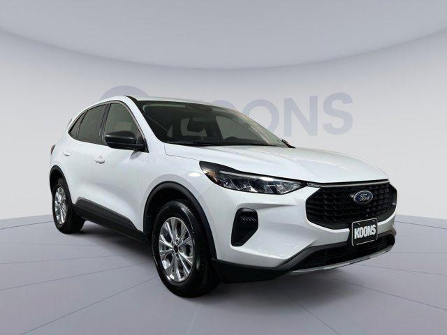 used 2024 Ford Escape car, priced at $25,415