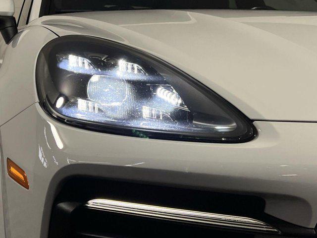 used 2020 Porsche Cayenne car, priced at $33,995