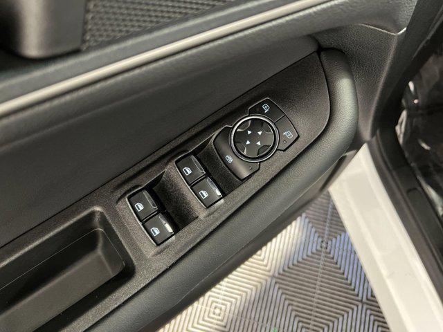used 2024 Ford Edge car, priced at $29,398