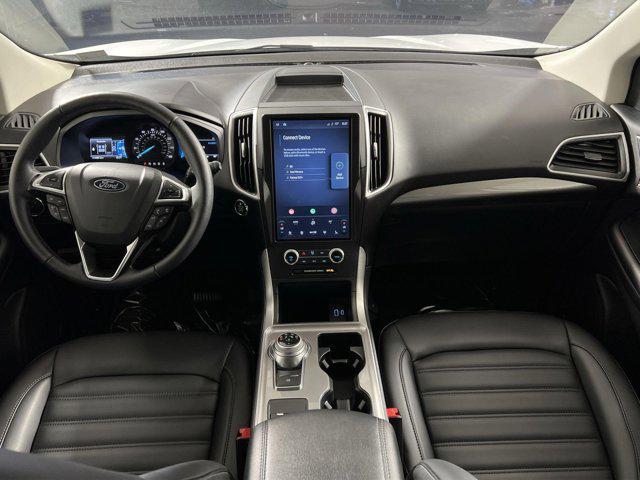 used 2024 Ford Edge car, priced at $29,398