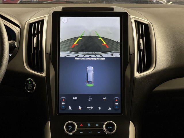 used 2024 Ford Edge car, priced at $29,398