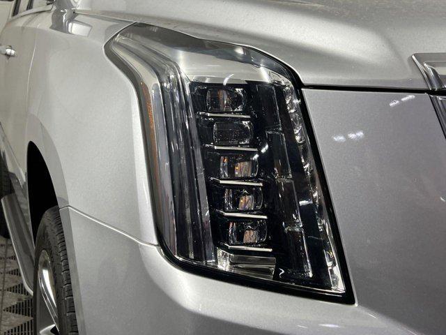 used 2020 Cadillac Escalade car, priced at $45,583