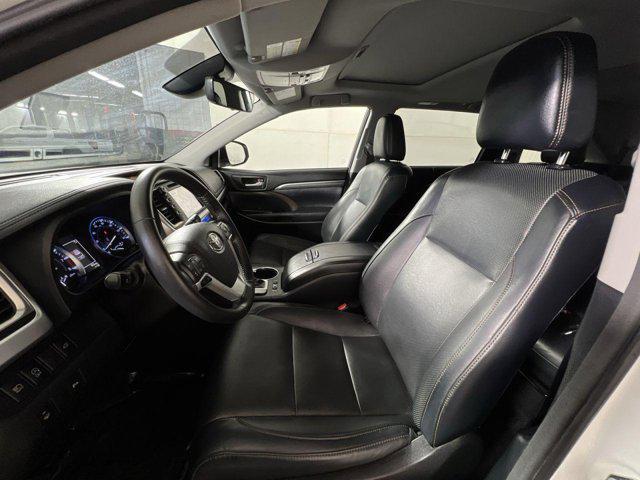 used 2018 Toyota Highlander car, priced at $22,839