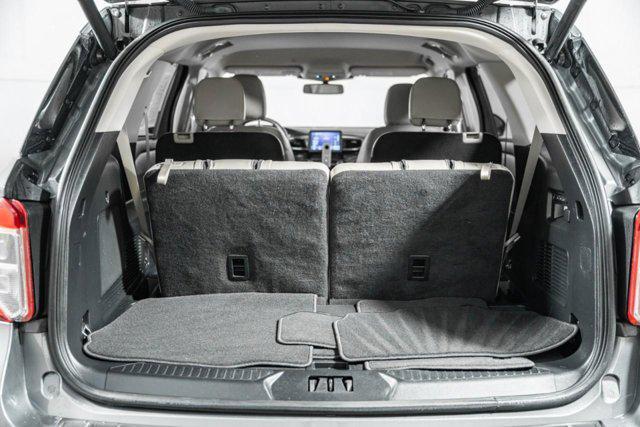 used 2022 Ford Explorer car, priced at $31,220