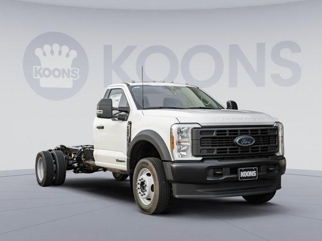 new 2024 Ford F-450 car, priced at $61,182