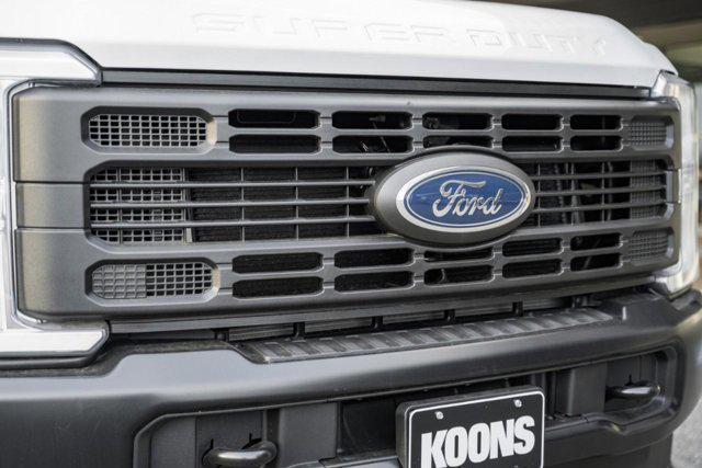 new 2024 Ford F-450 car, priced at $61,182