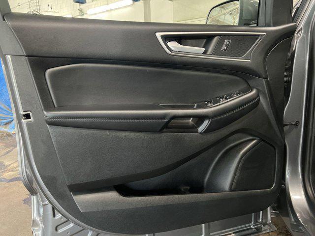 used 2024 Ford Edge car, priced at $29,398