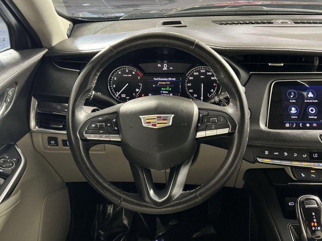 used 2022 Cadillac XT4 car, priced at $27,440