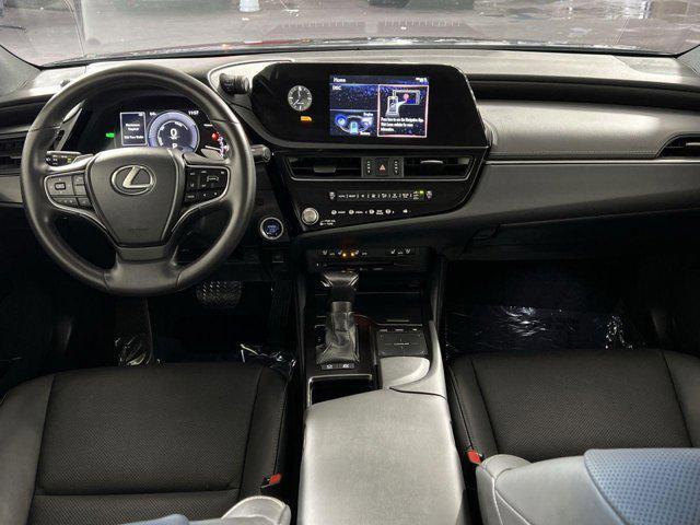 used 2022 Lexus ES 300h car, priced at $35,988