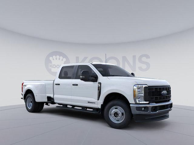 new 2024 Ford F-350 car, priced at $62,365