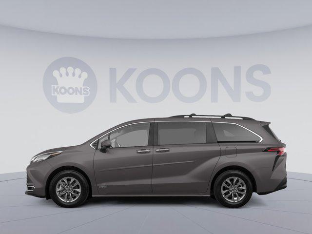 used 2021 Toyota Sienna car, priced at $33,600