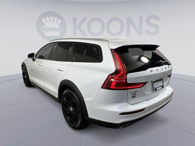 used 2021 Volvo V60 Cross Country car, priced at $24,933