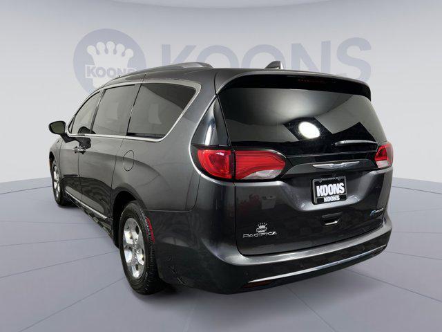 used 2018 Chrysler Pacifica Hybrid car, priced at $22,000