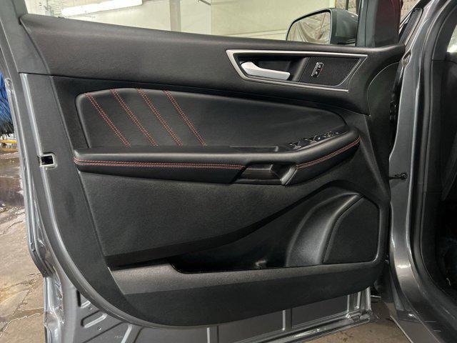used 2024 Ford Edge car, priced at $35,308