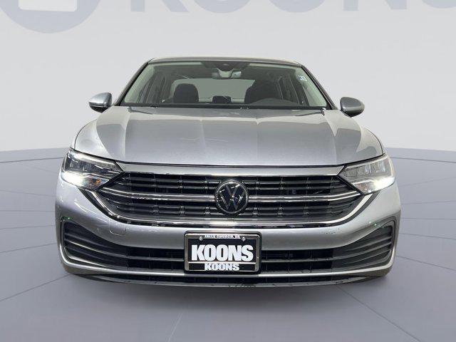 used 2024 Volkswagen Jetta car, priced at $18,999