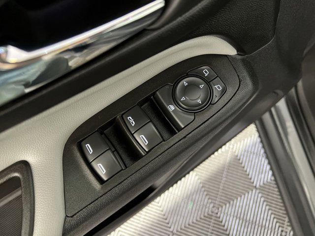used 2020 Chevrolet Equinox car, priced at $15,500