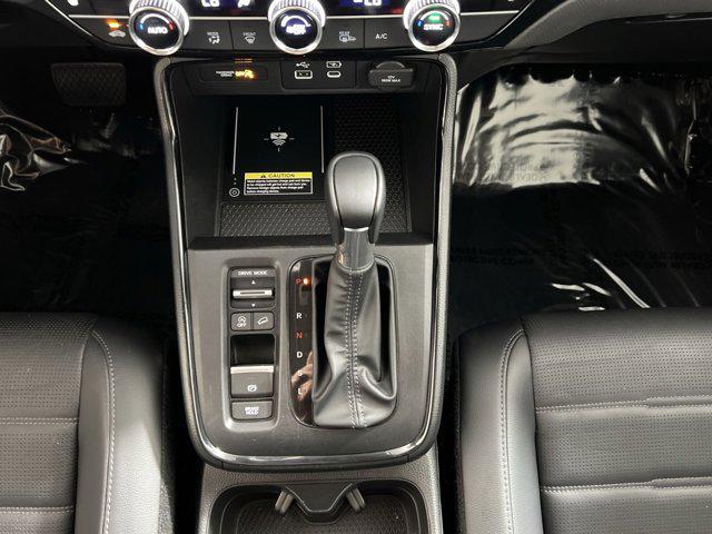 used 2024 Honda CR-V car, priced at $32,420