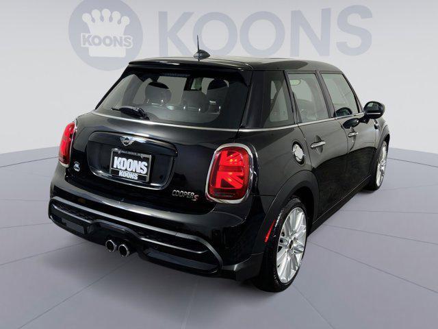 used 2024 MINI Hardtop car, priced at $26,282