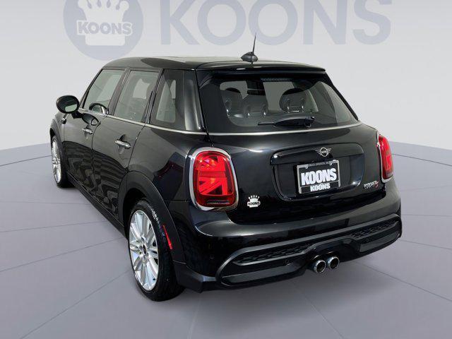 used 2024 MINI Hardtop car, priced at $26,282