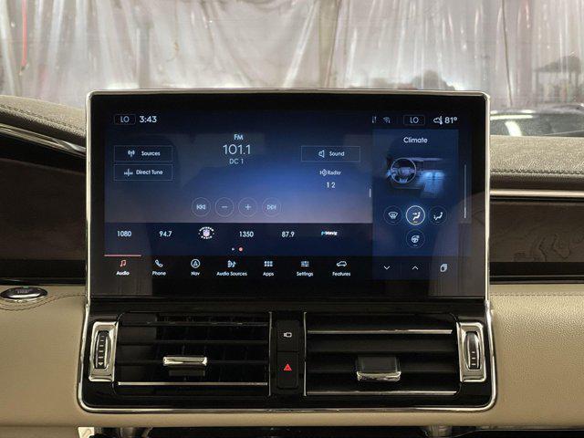 used 2024 Lincoln Navigator car, priced at $61,632