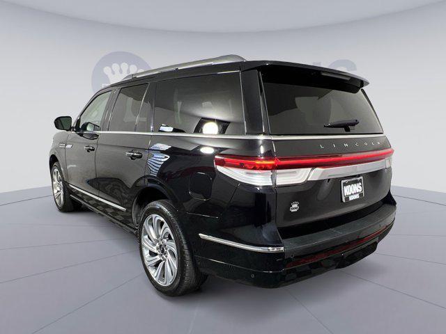 used 2024 Lincoln Navigator car, priced at $61,632