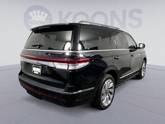 used 2024 Lincoln Navigator car, priced at $61,632