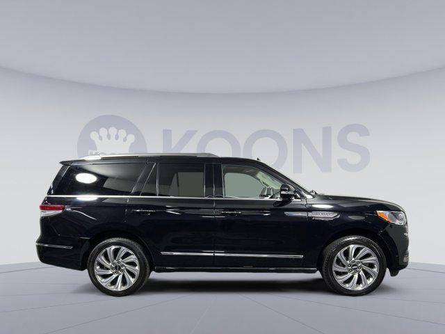 used 2024 Lincoln Navigator car, priced at $61,632