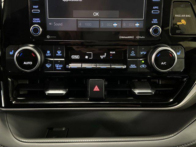 used 2022 Toyota Highlander car, priced at $32,500