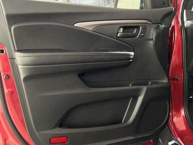 used 2022 Honda Passport car, priced at $29,000