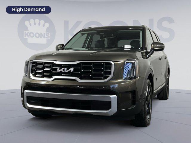 used 2024 Kia Telluride car, priced at $32,500