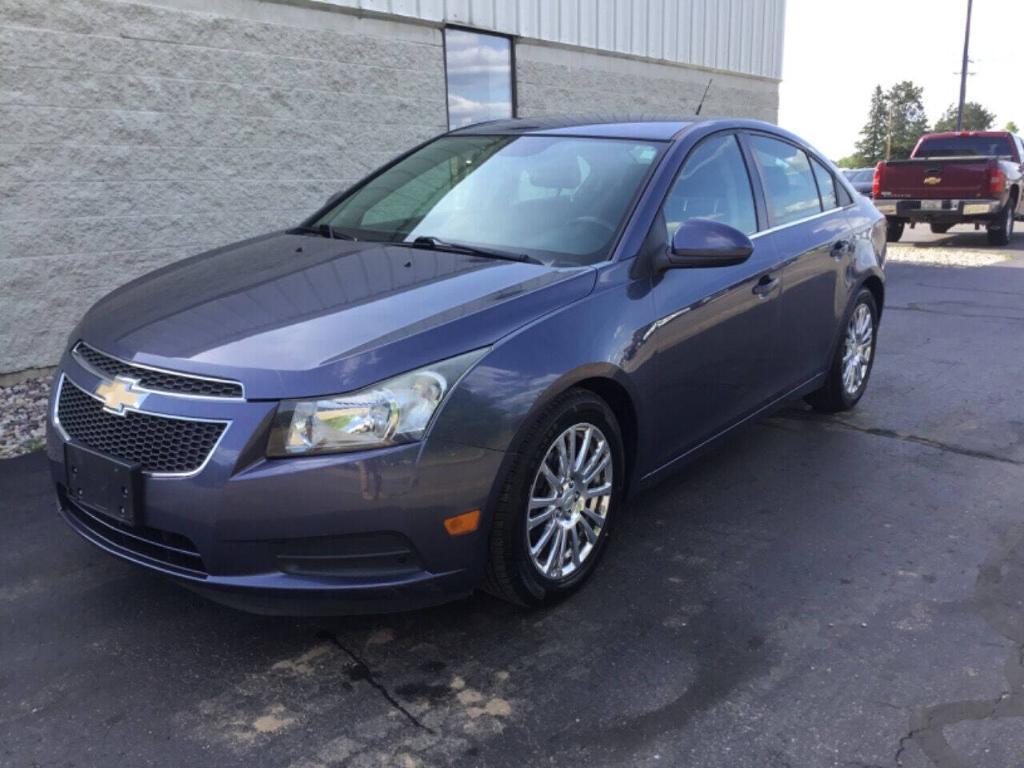 used 2013 Chevrolet Cruze car, priced at $7,990