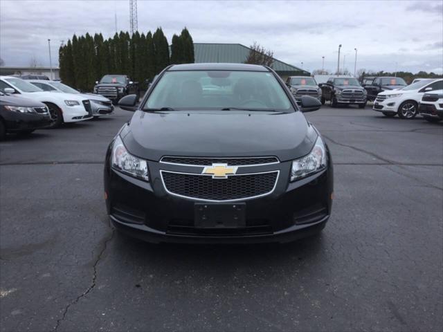 used 2014 Chevrolet Cruze car, priced at $8,990