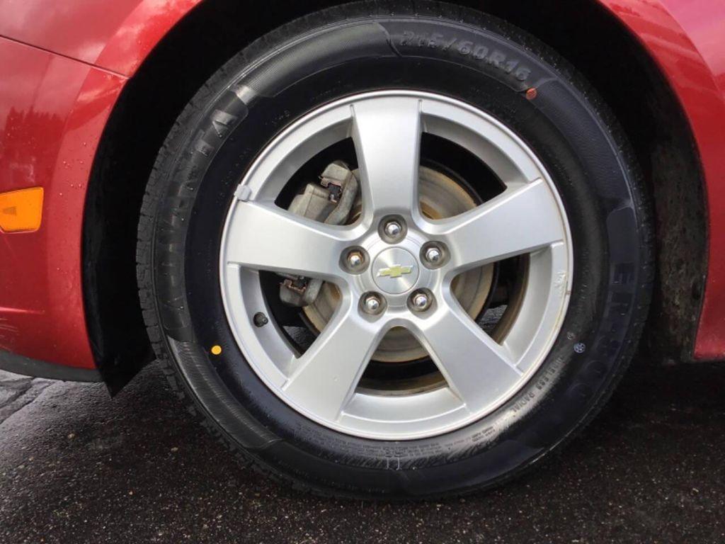 used 2014 Chevrolet Cruze car, priced at $5,500