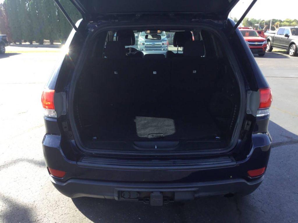 used 2015 Jeep Grand Cherokee car, priced at $7,990