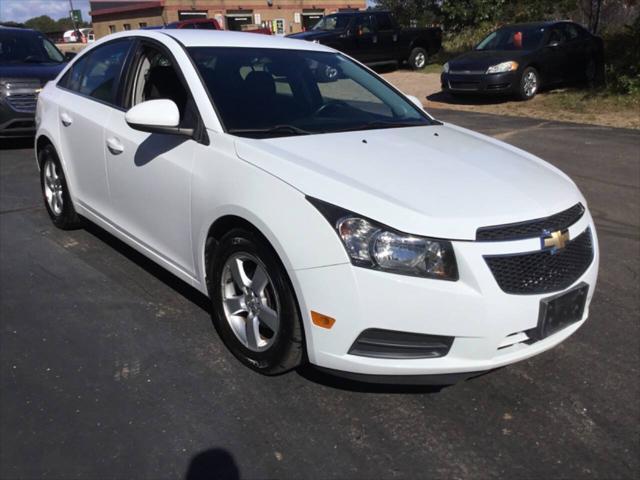 used 2014 Chevrolet Cruze car, priced at $9,500