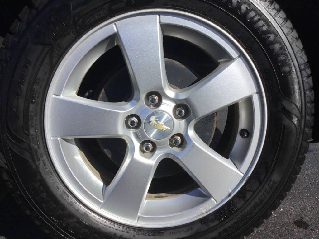 used 2014 Chevrolet Cruze car, priced at $7,990