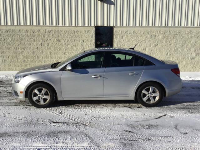 used 2014 Chevrolet Cruze car, priced at $8,990