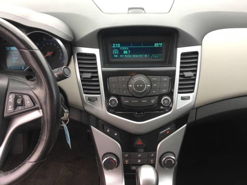 used 2014 Chevrolet Cruze car, priced at $8,990