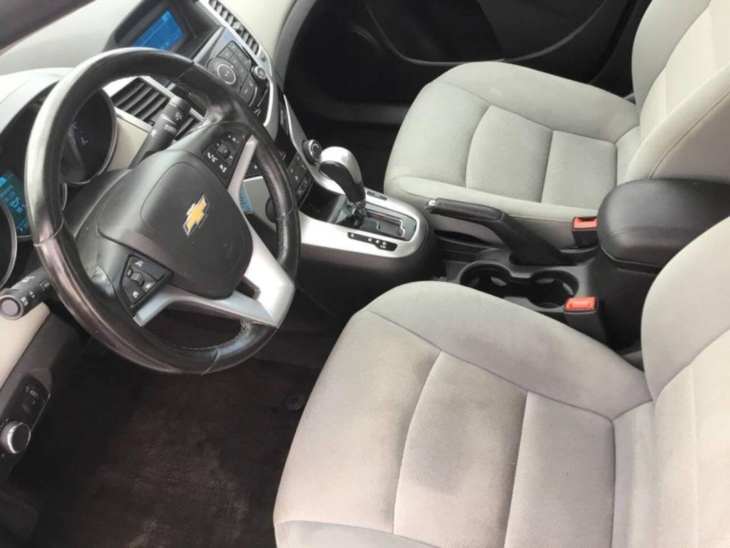 used 2014 Chevrolet Cruze car, priced at $8,990