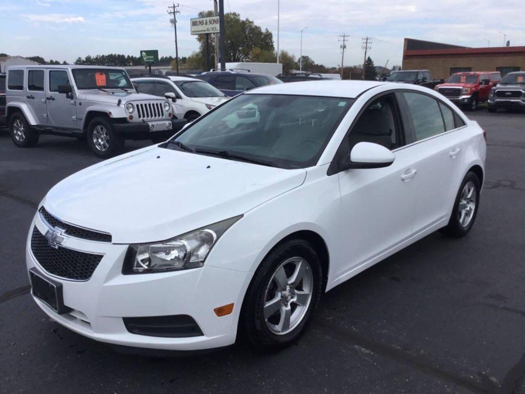 used 2014 Chevrolet Cruze car, priced at $8,990