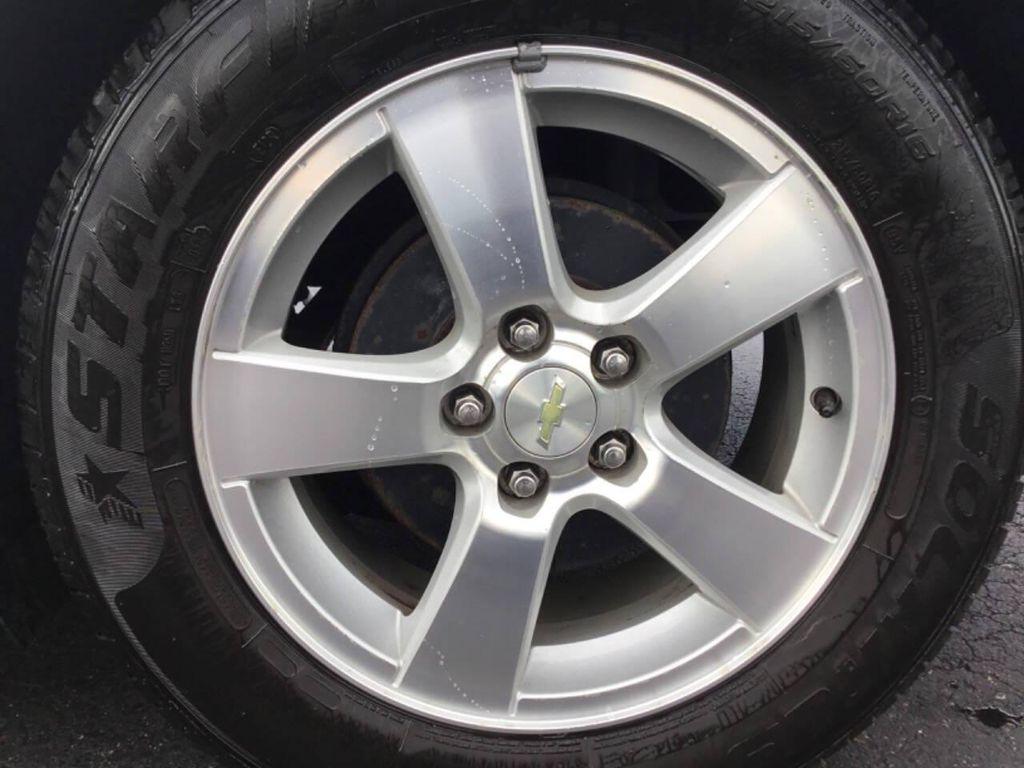 used 2014 Chevrolet Cruze car, priced at $8,990