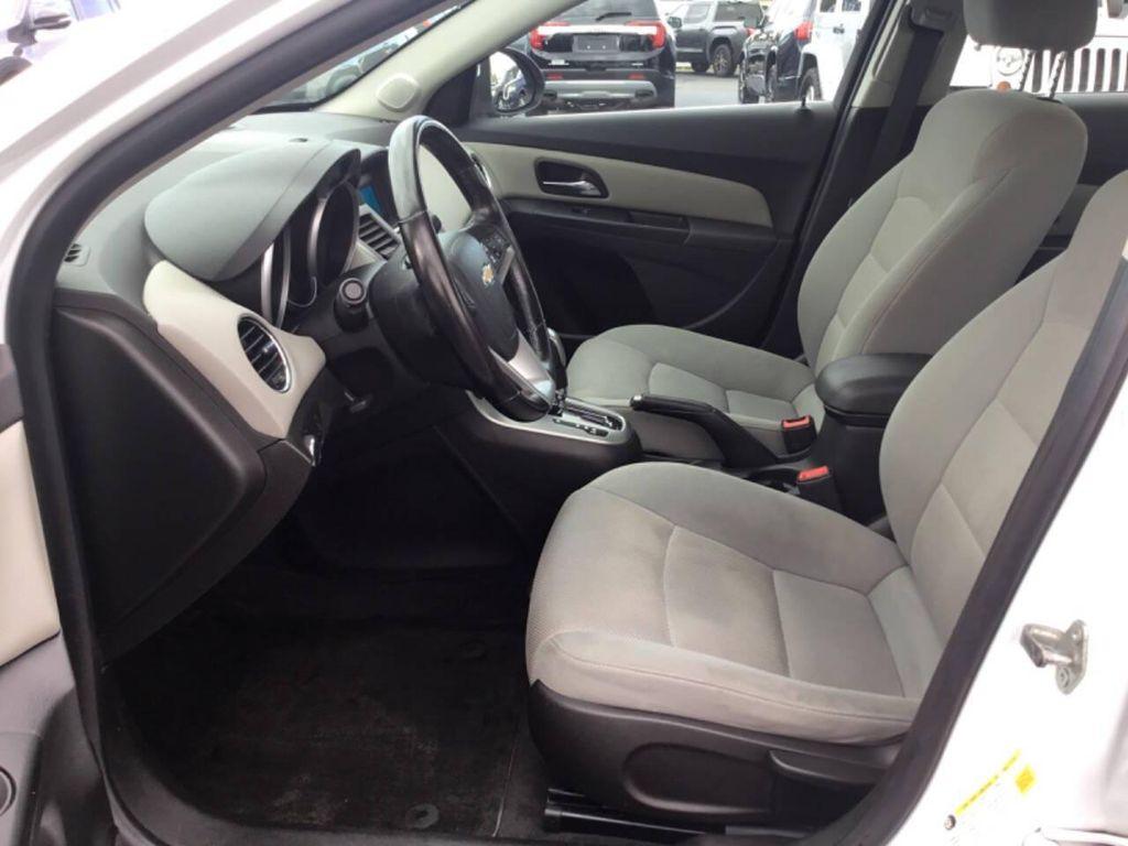 used 2014 Chevrolet Cruze car, priced at $8,990