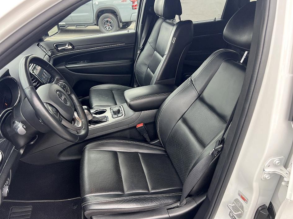 used 2021 Jeep Grand Cherokee car, priced at $28,975