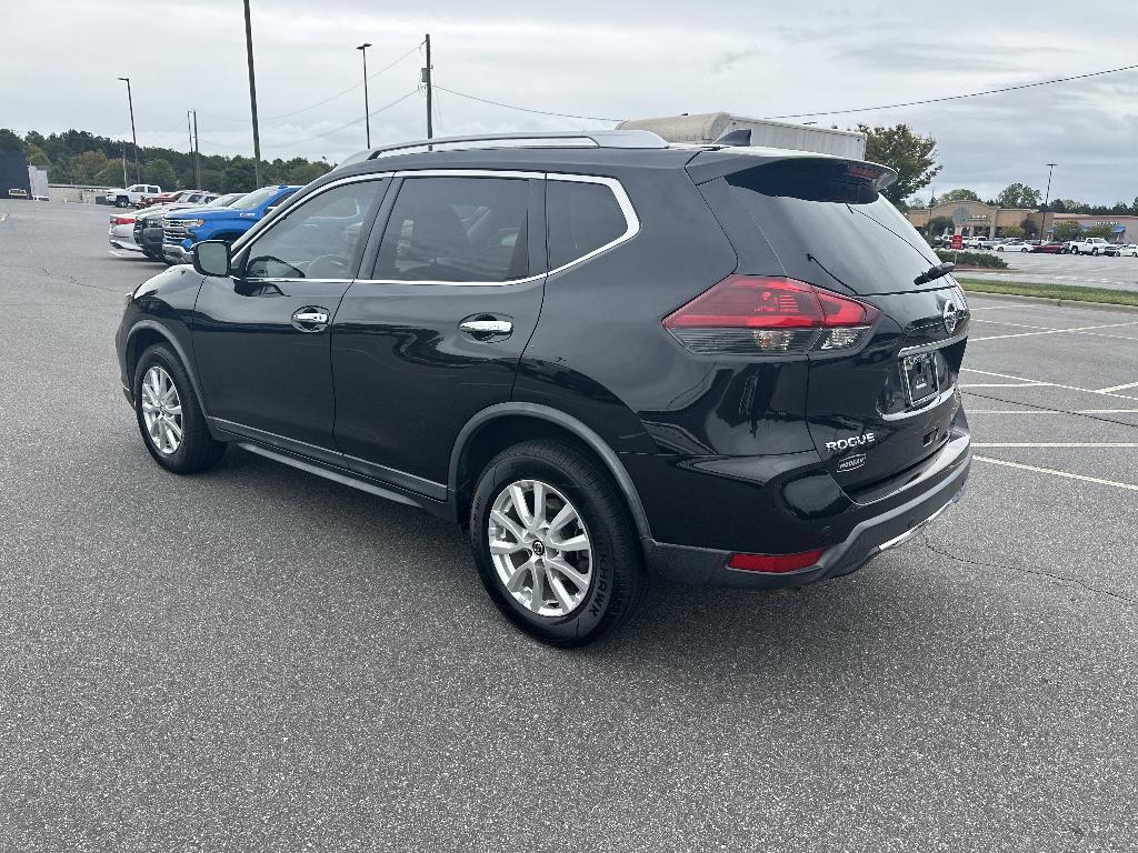 used 2020 Nissan Rogue car, priced at $18,488